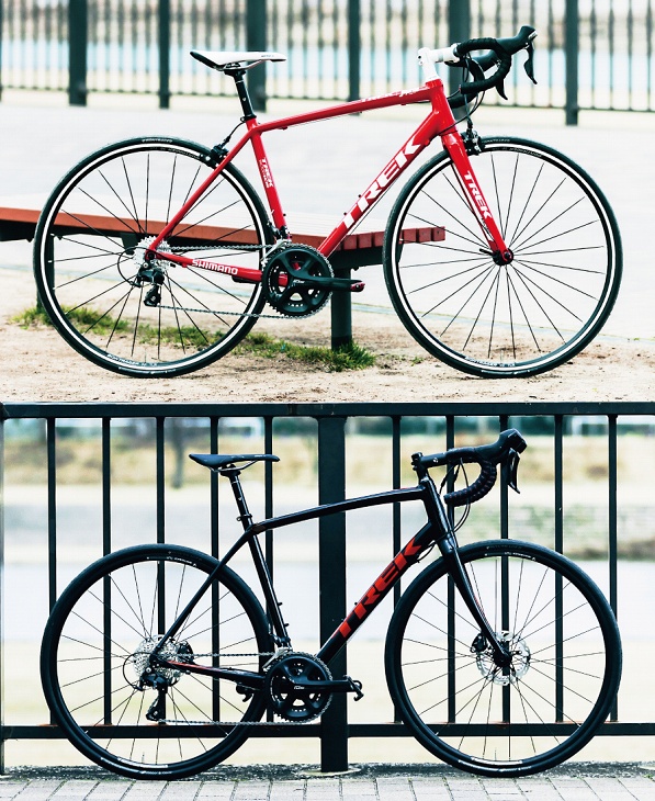 トレックの誇るアルミモデルÉmonda ALRとDomane ALR