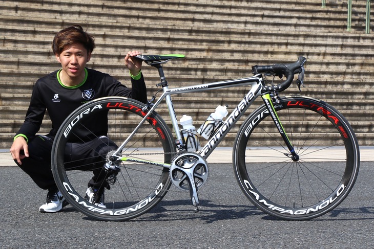 黒枝咲哉(鹿屋体育大学3年) キャノンデール SUPERSIX EVO Hi-Mod