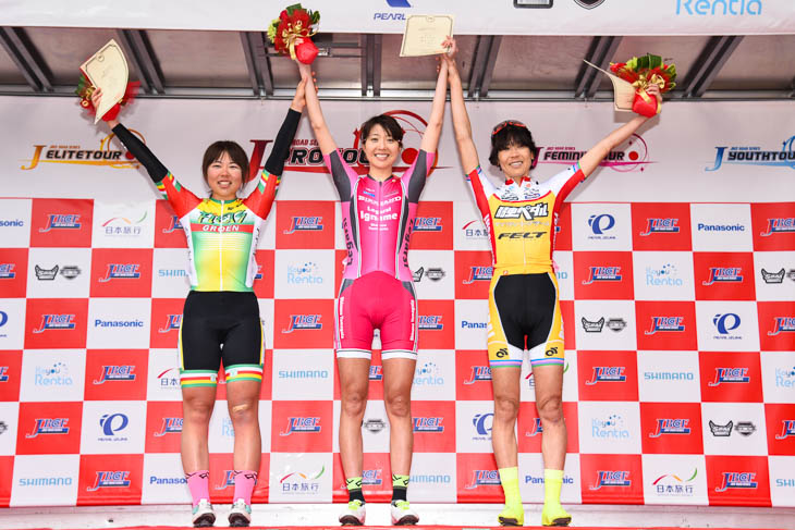女子 表彰