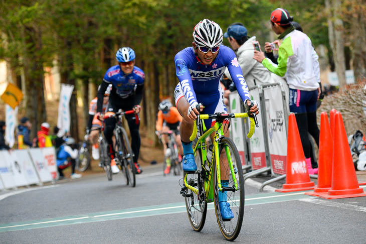 E-3 2組 當原隼人(日本体育大学)が優勝