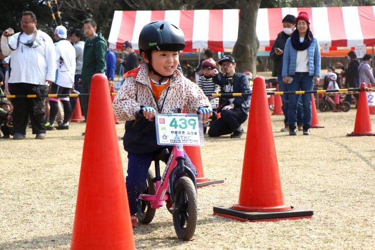 宇都宮クリテリウムではストライダーレースも併催されていた。未来の選手は誰かな？