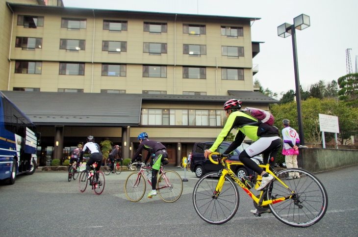 今回の宿となるゆのごう美春閣到着