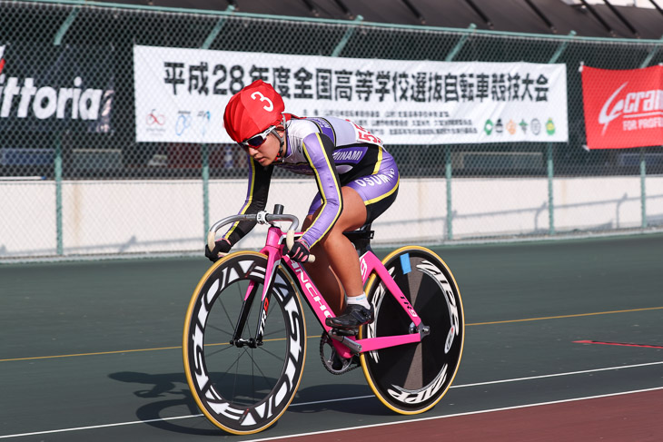 女子スクラッチ 序盤から逃げ続けた成海綾香(南大隅)