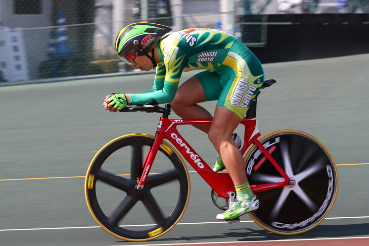 男子3kmインディヴィデュアル・パーシュート 1位 河野翔輝(榛生昇陽)3分37秒477(予選時)