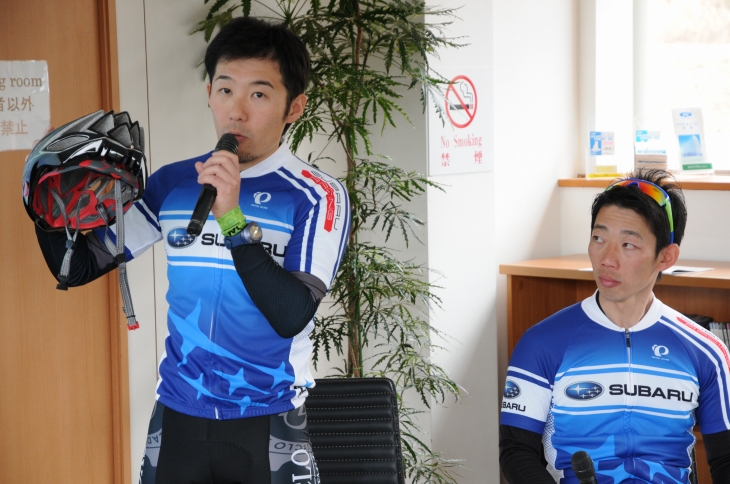 株式会社ウォークライドの主任インストラクターの須田晋太郎さん（左）と、TeamZenko代表の辻善光さん（右）が講師を務めた