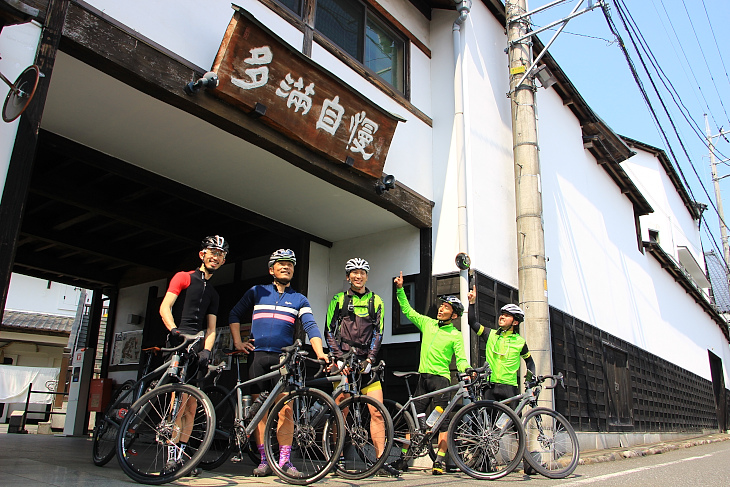 ランチは「福生のビール小屋」で。看板の”多満自慢”は石川酒造が造る日本酒の銘柄