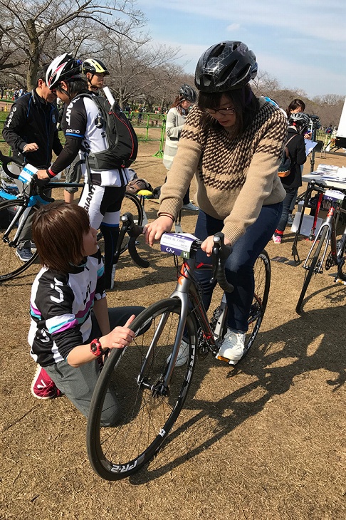 女性スタッフが親身に対応してくれるのでビギナーでも安心だ