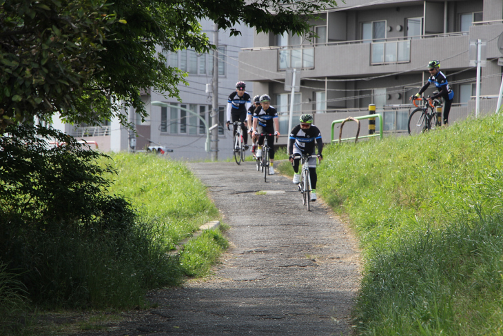 最後の最後おかわりで小路に入る