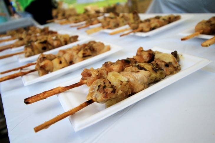 ニンニクの効いた焼き鳥でパワーアップ