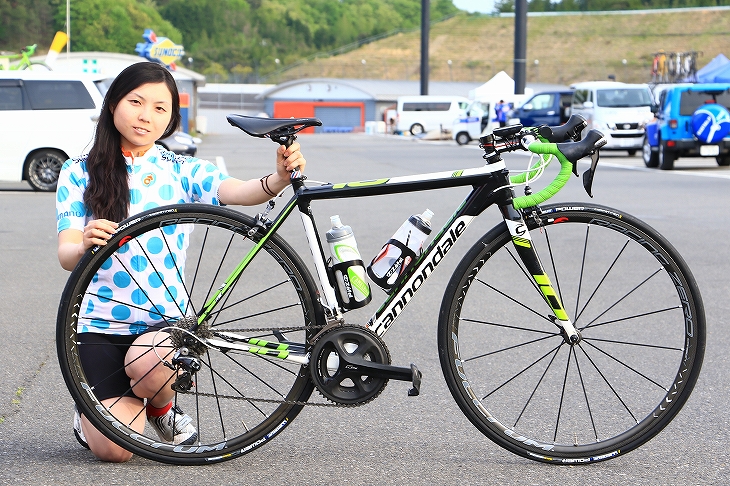 雨谷知世さん キャノンデール CAAD10
