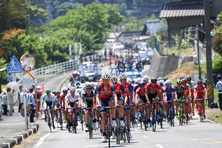 東京・日本橋室町にある三重テラスでTOJいなべステージのパブリックビューイングが開催される