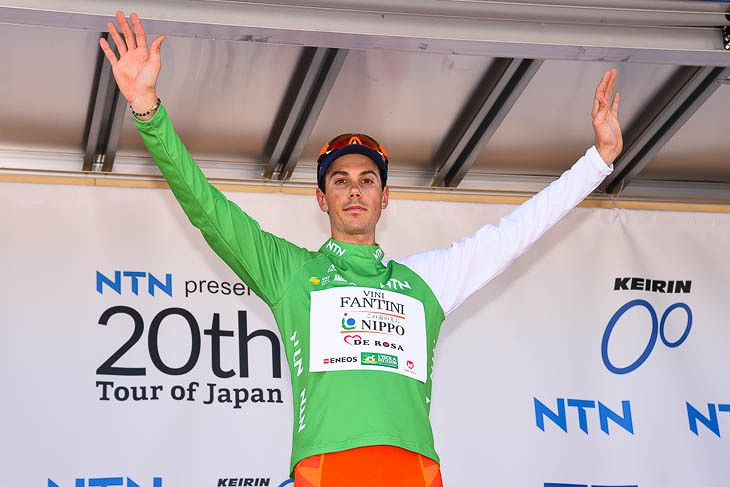 いなべステージ優勝のマルコ・カノラ(NIPPOヴィーニファンティーニ)個人総合首位を堅持
