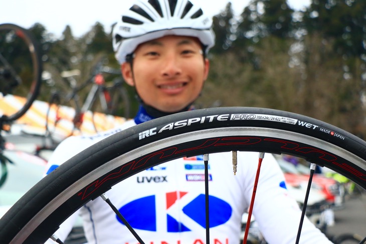 山本元喜選手(キナンサイクリングチーム)はNIPPOヴィーニファンティーニ所属時代からASPITEを愛用