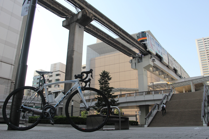 旅の始まりは、編集部最寄りのターミナル駅「立川」から始まる