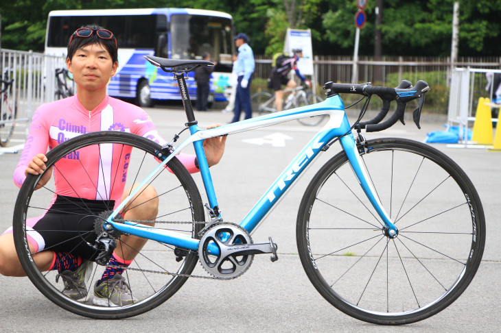 5位 星野貴也さん (COWGUMMA) トレック DOMANE 4.3