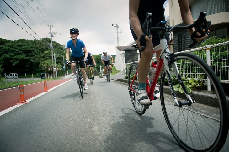 アンカーのロードバイクで埼玉の自然の中をサイクリングするイベントが開催される
