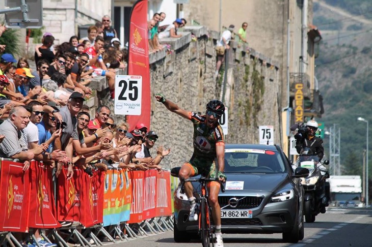 第1ステージ　単独逃げを成功させたジュリアン・ルベ（フランス、エキップシクリズム・アルメ・ド・テール）