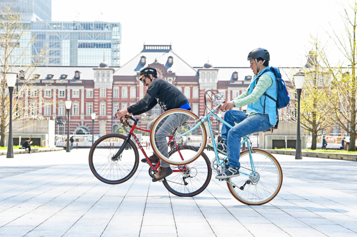 エヴァンと辻浦氏のバイクテクニック選手権が勃発