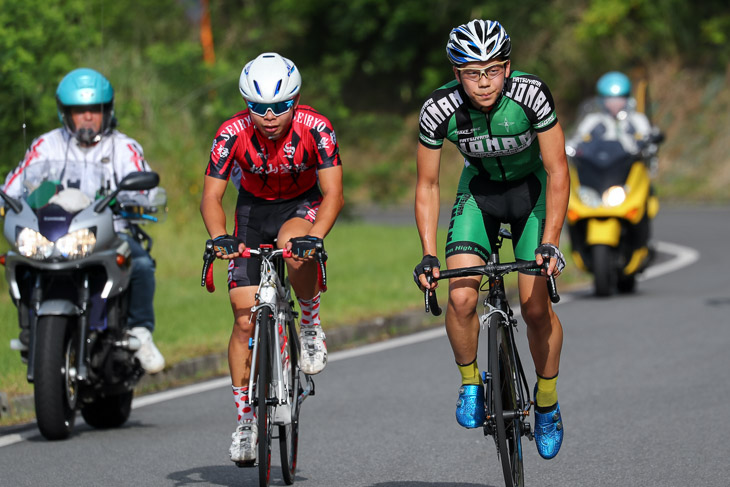 Yクラスタ　1周目から日野泰静（松山城南高等学校自転車競技部）と廣本凌也（松山聖陵高等学校）の愛媛県選手2名