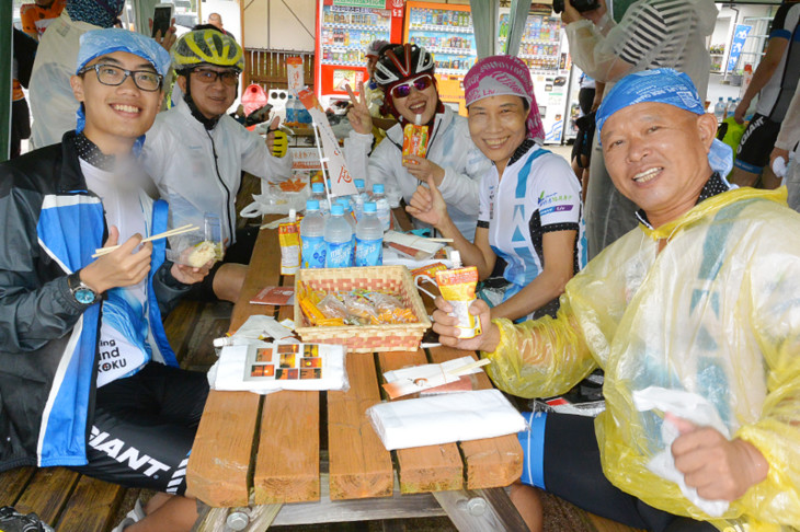 ツアーの楽しみは何より美味しい時間!