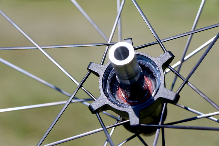 期間限定特価 bontrager Bikes Aeolus PRO3 TLR TLR カーボン
