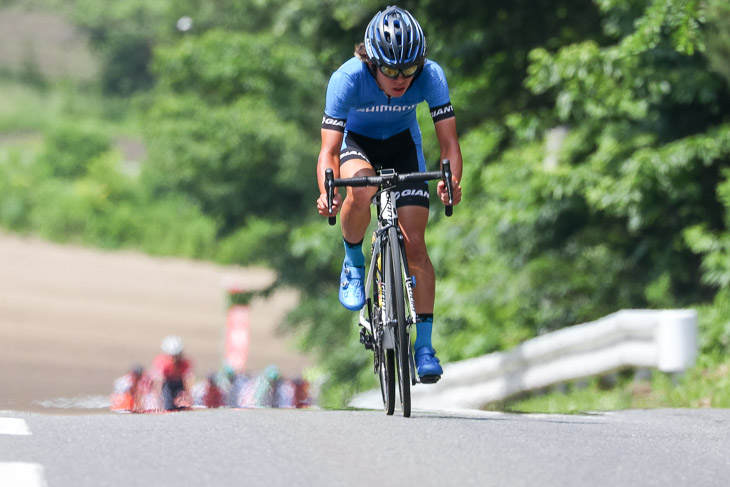 全日本選手権2017　単独逃げを続ける西村大輝（シマノレーシング） 