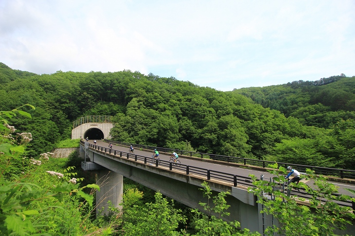 ピークの橋はかなり絶景