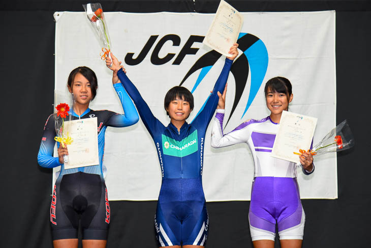 女子ジュニア　ポイントレース　表彰式