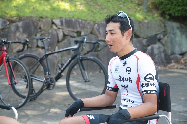 Émonda SLR 河井「先代のÉmondaは乗り手を選ぶ上級者バイクだったが、新型はどんなシーンにも合う安定感がある」