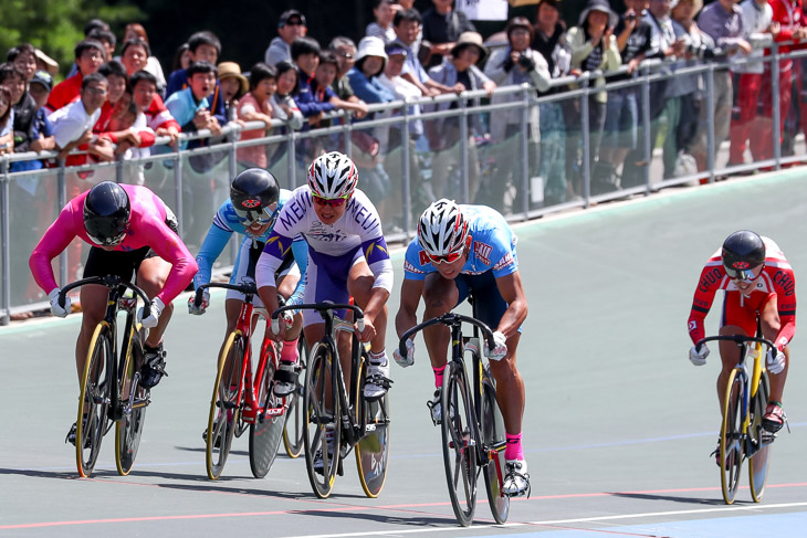 ケイリン決勝　小原佑太（朝日大）が優勝