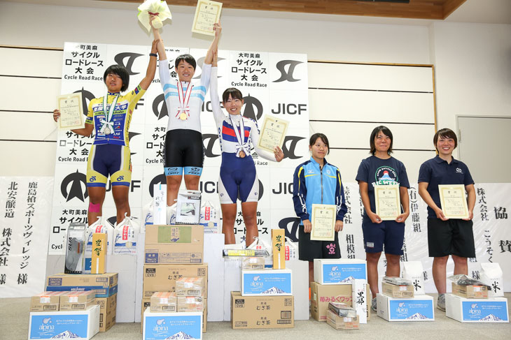 女子個人ロードレース表彰