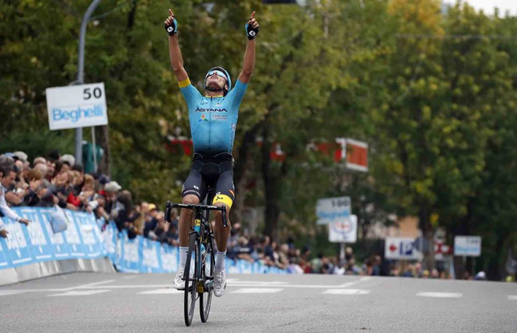 鮮やかな逃げ切り勝利を挙げたルイスレオン・サンチェス（スペイン、アスタナ）