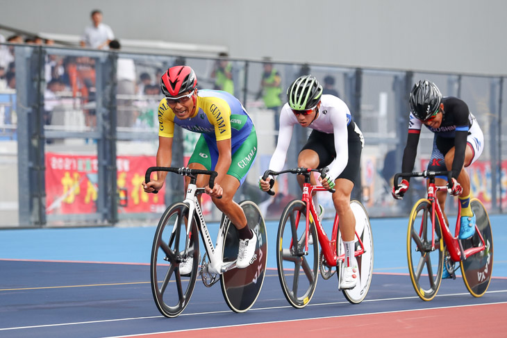 成年男子ポイントレース決勝 この3人がラップに成功する