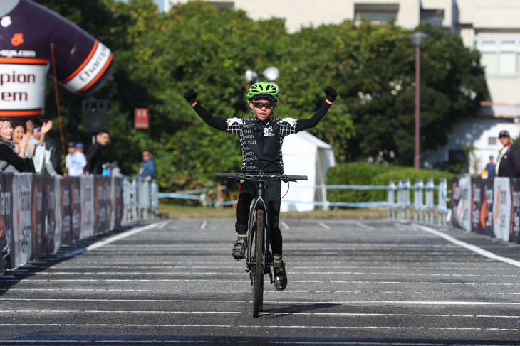 CK2優勝 飯塚嵐(RinRinRacing)