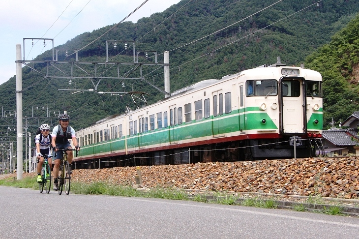 しなの鉄道20周年記念で塗り替えられた