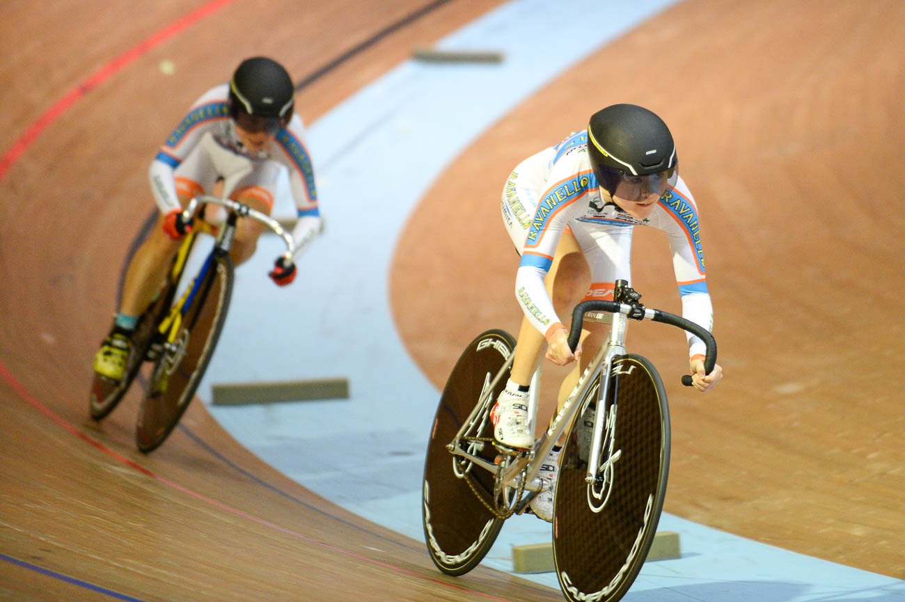 全日本マスターズ　女子チームスプリント優勝　スミタエイダイ パールイズミラバネロ（小沼美由紀、鈴木章代）