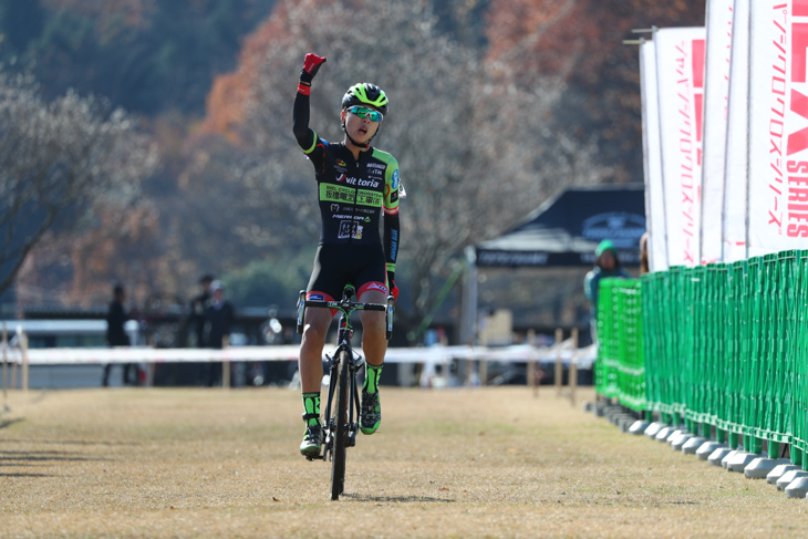 C2は小島大輝（SNELシクロクロスチーム）が優勝