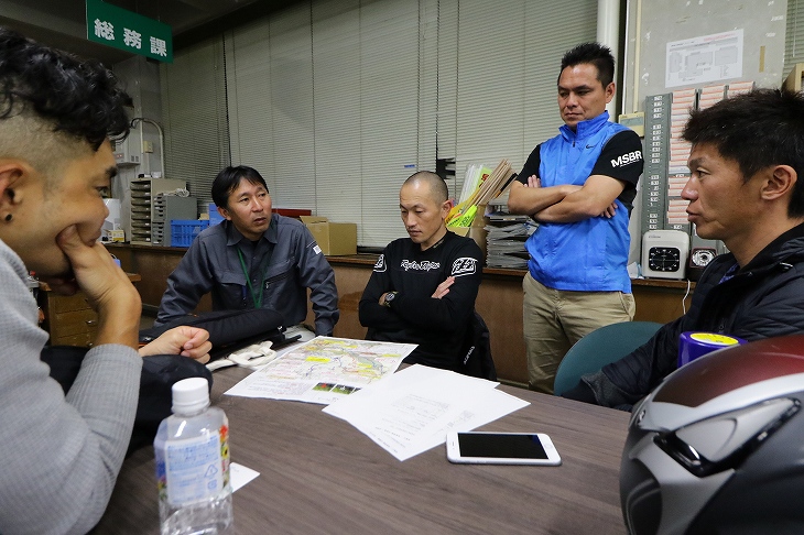 台風の対応について協議している大会実行委員のみなさん