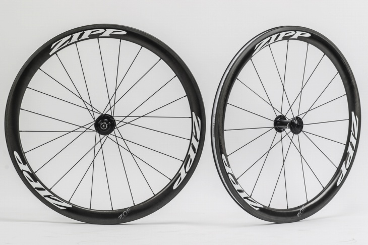 ジップ 302 Carbon Clincher