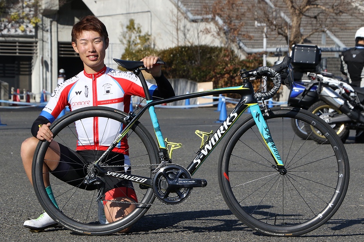 石原悠希さん(GoMore Whizkid) スペシャライズド S-WORKS TARMAC