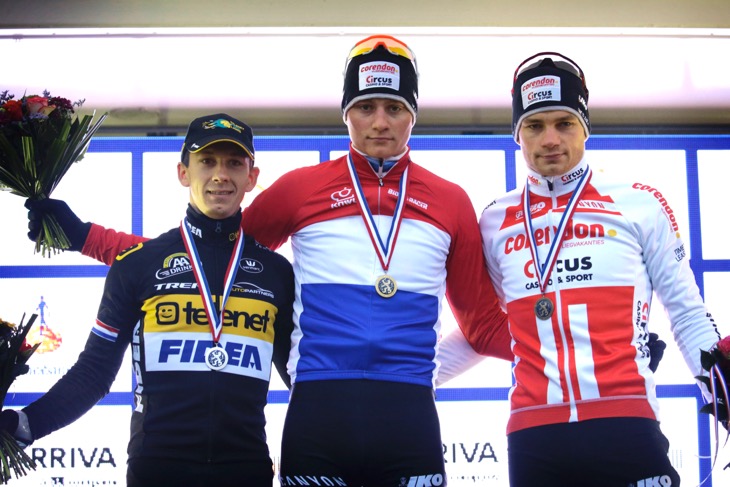オランダ マテュー・ファンデルポール(オランダ、コレンドン・サーカス)が4年連続勝利