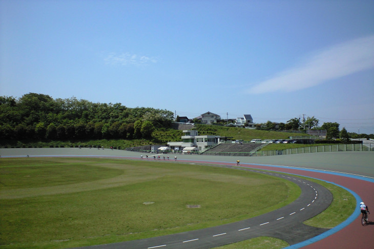 1986年(昭和61年)第41回国民体育大会「かいじ国体」のトラックレース会場となった境川自転車競技場