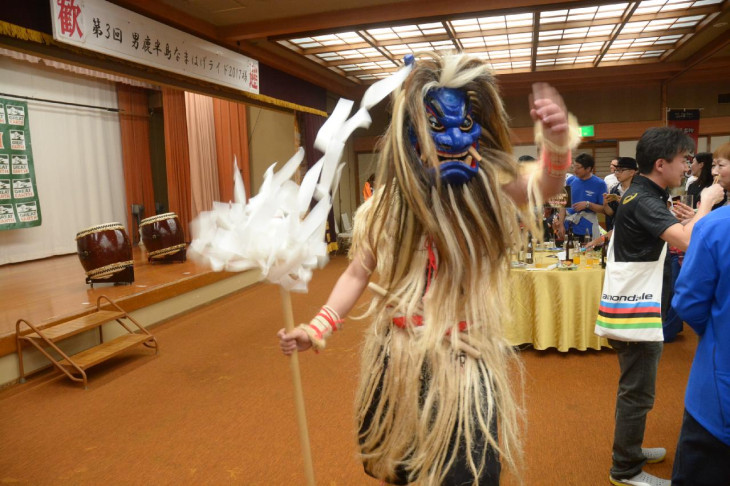 前夜祭にもなまはげが登場