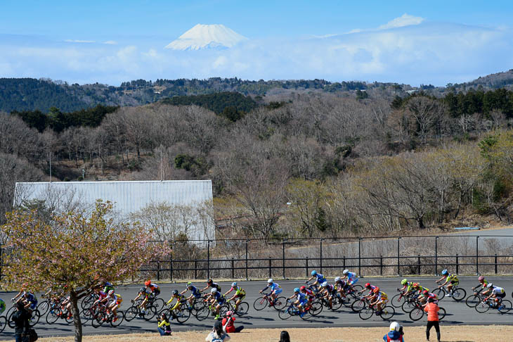 富士山がよく見えるほどに晴れた修善寺ロードレースDay-2