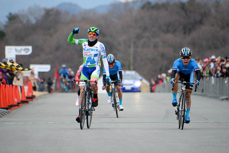 第3戦はホセ・ビセンテ・トリビオ（マトリックスパワータグ）がが優勝