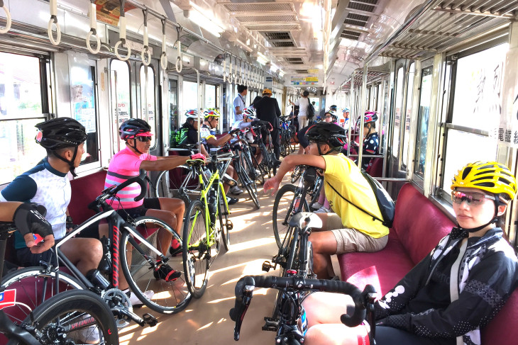 サイクルトレインの中では自転車談義に花が咲くだろう