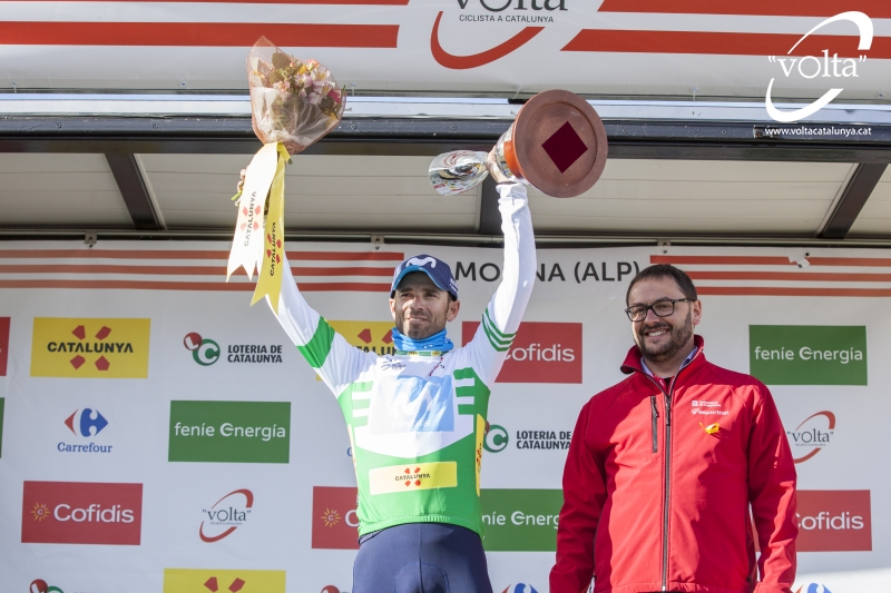 リーダージャージに再び袖を通したアレハンドロ・バルベルデ(スペイン、モビスター)