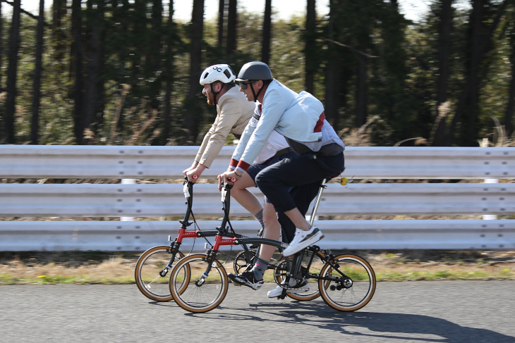 自身もブロンプトンを駆りレースを楽しんだミラー氏