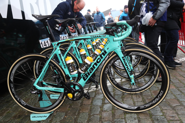アムントグレンダール・ヤンセン(ノルウェー、ロットNLユンボ)のビアンキ OLTRE XR4