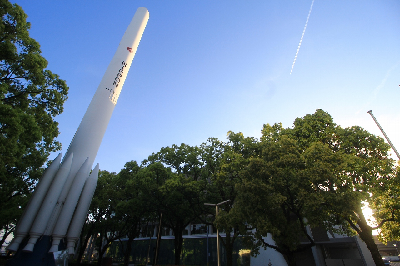 ホテル近くの公園にはH2Aロケットの模型が　種子島宇宙センターも近いからだろうか